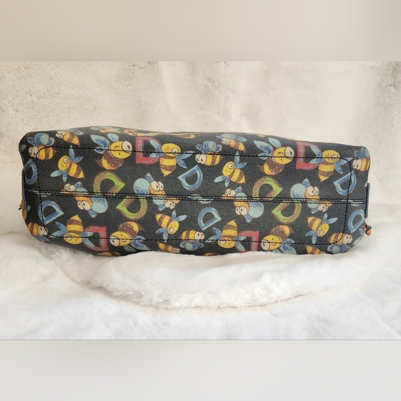 Dooney & Bourke Vintage Retired Print Black Bumble Bee Purse - Picture 6 of 16
